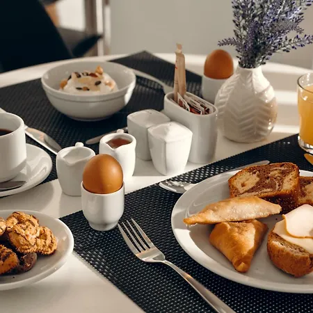Gallery Port Otel 4*