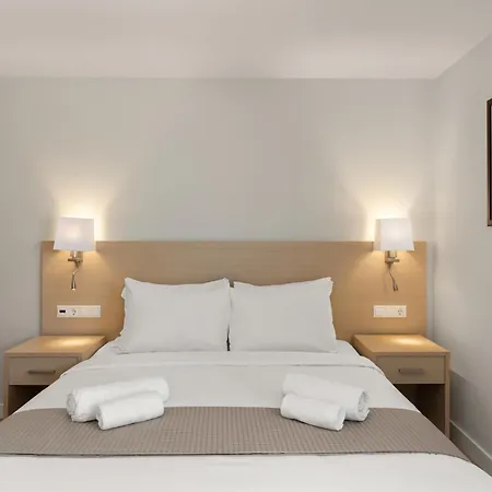Gallery Port Otel 4*